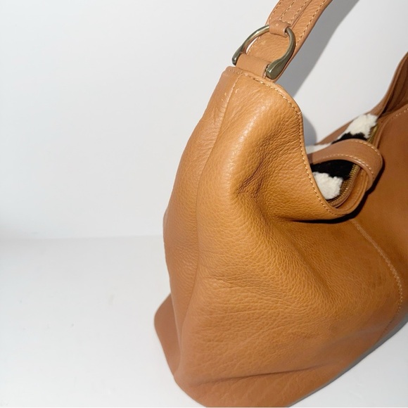 Clever Carriage Tan Leather Hobo Bag Shearling Detail EarPod Case Cowboy Rodeo - Picture 5 of 12